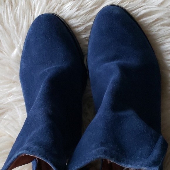 Jeffrey Campbell women's Oriley Cutout Ankle Boot blue leather 36.5 - Picture 7 of 11